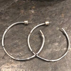 Chloe + Isabel Silver hoop Earrings (Like New)